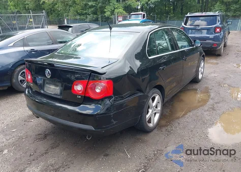 2007 Volkswagen Jetta Wolfsburg Edition from USA, damaged, VIN 3VWEF71K57M194879